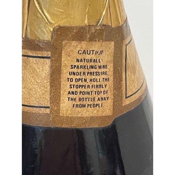 Chicago Cubs Wrigley Field Champagne 1984 World Series Collectible Sealed Wine - Picture 10 of 10